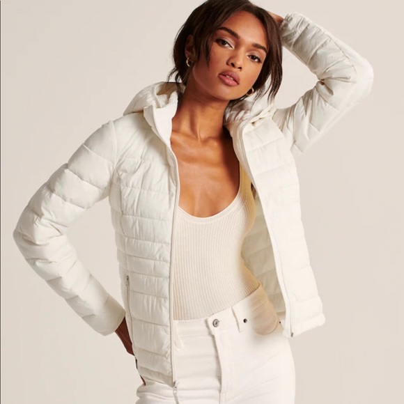 lightweight packable stretch puffer